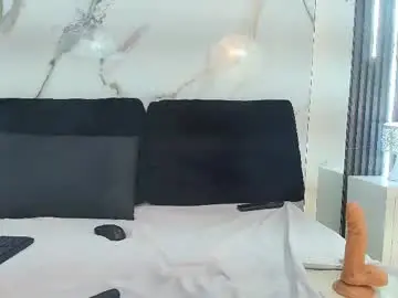 Mayabaker  live sex cam