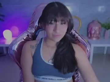 Moraa_s  live sex cam