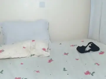 Pretty_pussy2  live sex cam