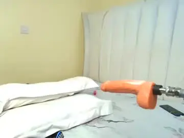 Pretty_pussy2  live sex cam