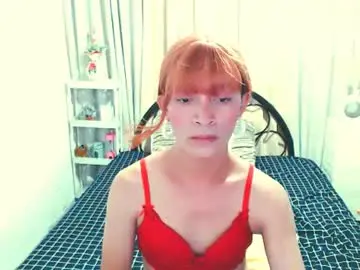 Sexy_yllona  live sex cam