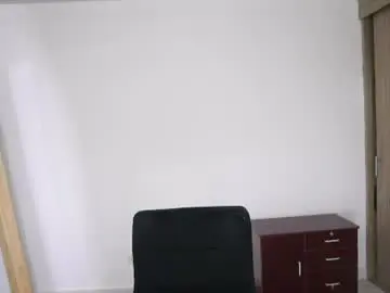 Stephbb999  live sex cam