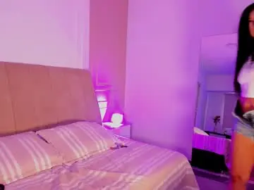 Violetta_bold  live sex cam