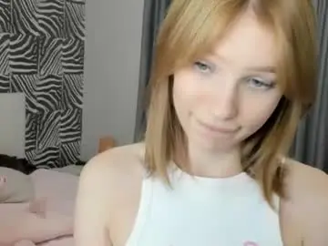 18kira18  live sex cam