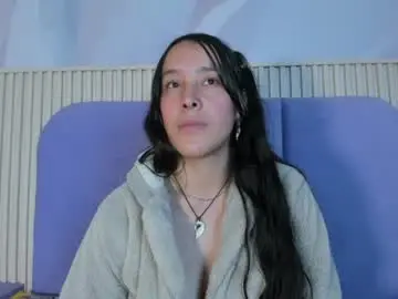 Alaia_aura  live sex cam