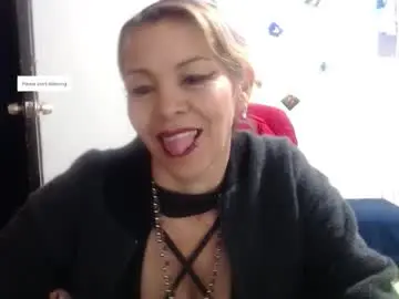 Barbiemature  live sex cam