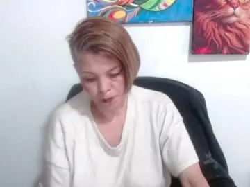 Barbiemature  live sex cam