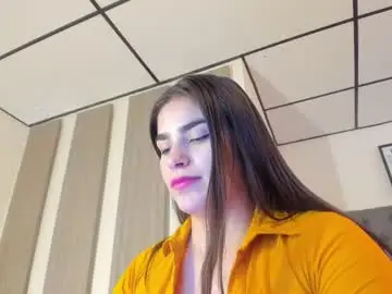 Caitlingomez0  live sex cam
