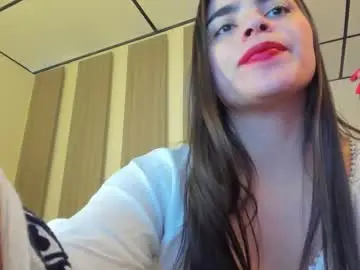 Caitlingomez0  live sex cam