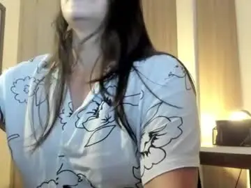 Caitlingomez0  live sex cam