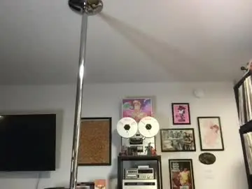 Daisymynx  live sex cam