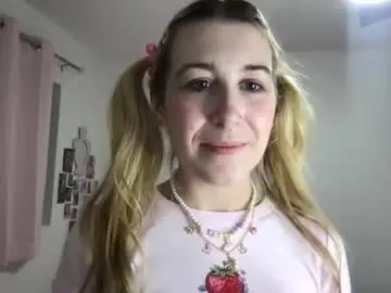 Daisymynx  live sex cam