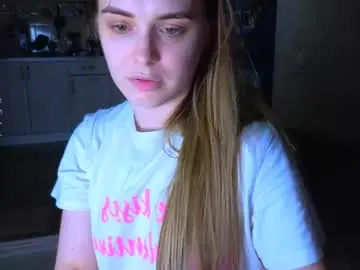 Darlina_ryan  live sex cam