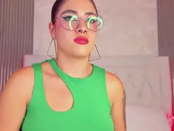 Darly_hoopers  live sex cam