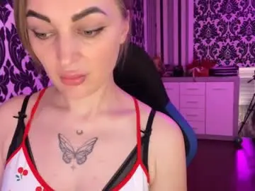 Diamondwave888  live sex cam