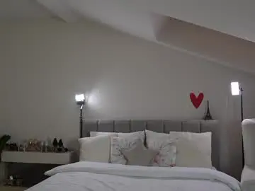 Ella_twinkle  live sex cam