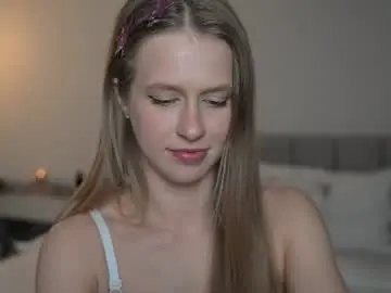 Ella_twinkle  live sex cam