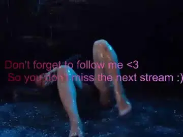 Emmatiny  live sex cam