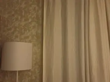 Karinamilite  live sex cam