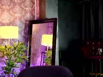 Leylasaint  live sex cam