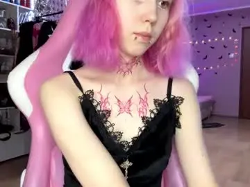 Liaaluna  live sex cam