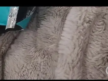 Loganh805  live sex cam