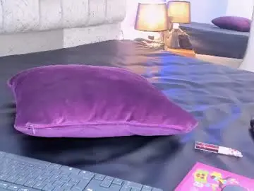 Lua_foxy  live sex cam