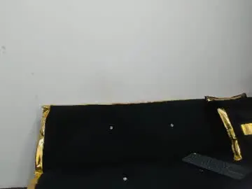 Lynn_and_esteban  live sex cam