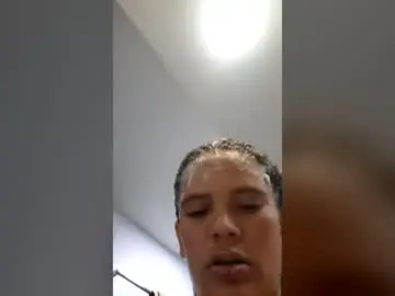 Merlinabad  live sex cam