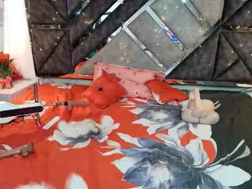 Mysticmature  live sex cam