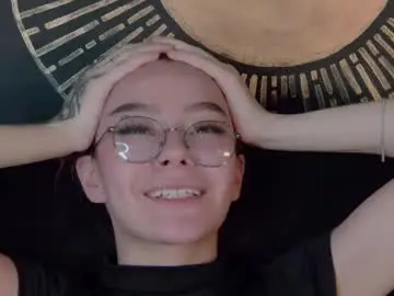 Ravennmoonn  live sex cam