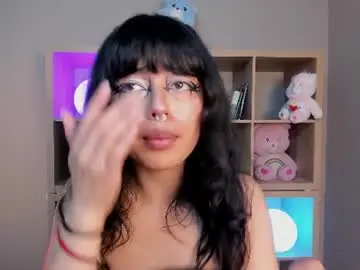 Saphyralux  live sex cam