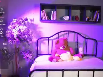 Saphyralux  live sex cam
