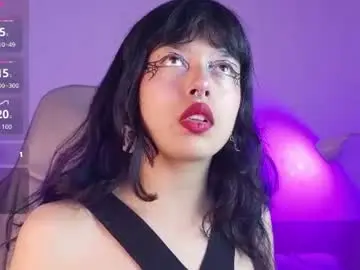 Saphyralux  live sex cam