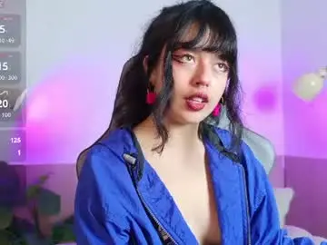 Saphyralux  live sex cam