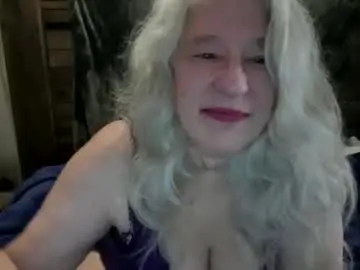 Thearcticmilf  live sex cam