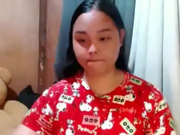 Urasian_hotchix69  live sex cam