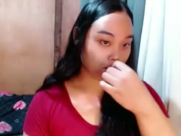 Urasian_hotchix69  live sex cam