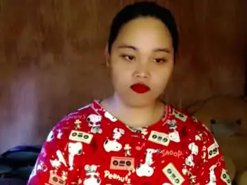 Urasian_hotchix69  live sex cam