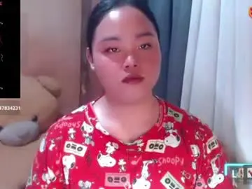 Urasian_hotchix69  live sex cam