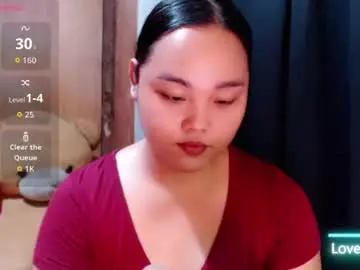 Urasian_hotchix69  live sex cam