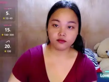 Urasian_hotchix69  live sex cam