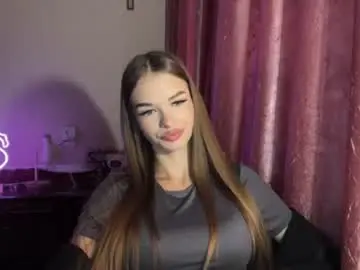 Vlada_foxy  live sex cam