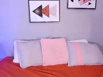Bellaaroose  live sex cam