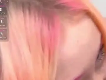 Caramelangels  live sex cam
