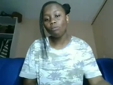 Cheeky_charms  live sex cam