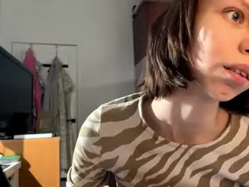 Iluminadabiase  live sex cam