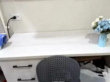Jodeesolarz  live sex cam