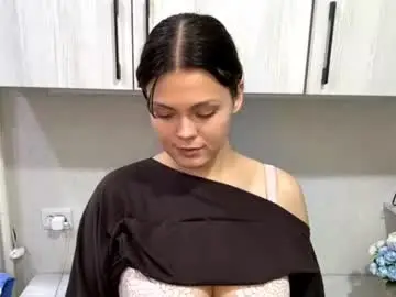Jodeesolarz  live sex cam