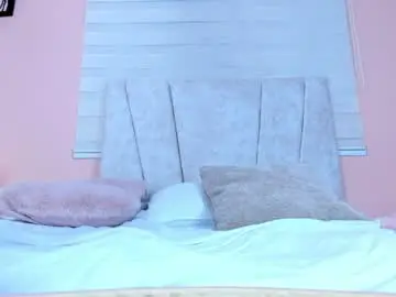 Maiily_vega  live sex cam